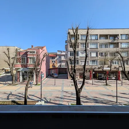 Downtown By The Lindens * Yambol