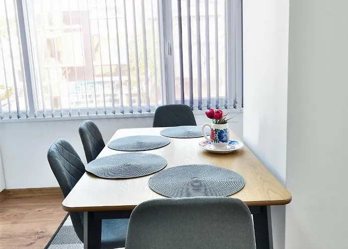 דירה Downtown By The Lindens *